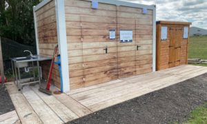 Camping with Showers & Toilets