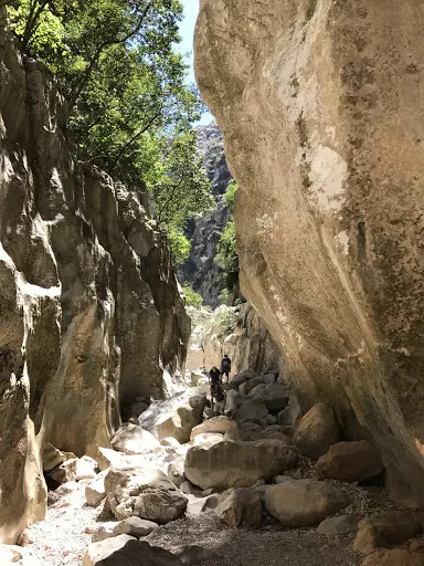 Few tourists/travelers outside a cave in Majorca