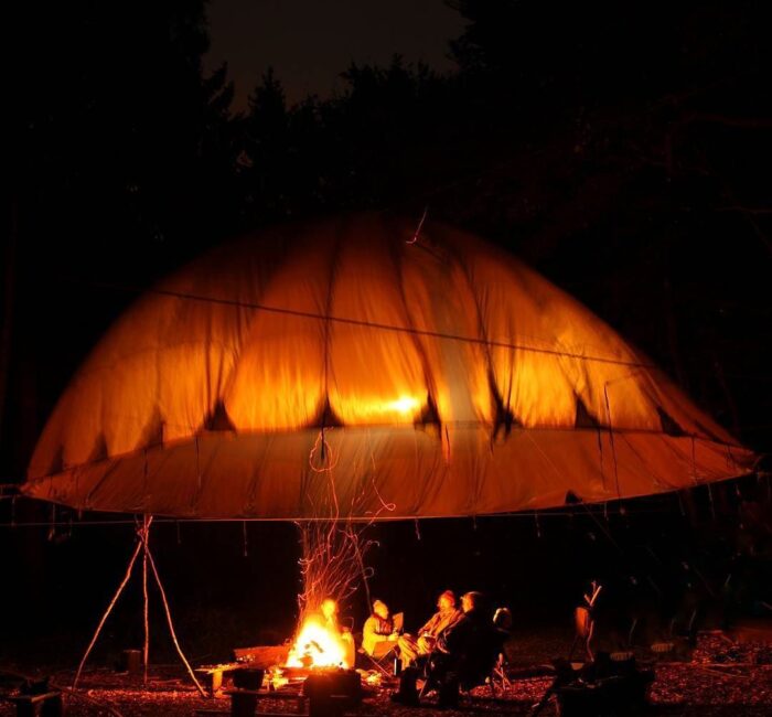 Wild camping under canopy